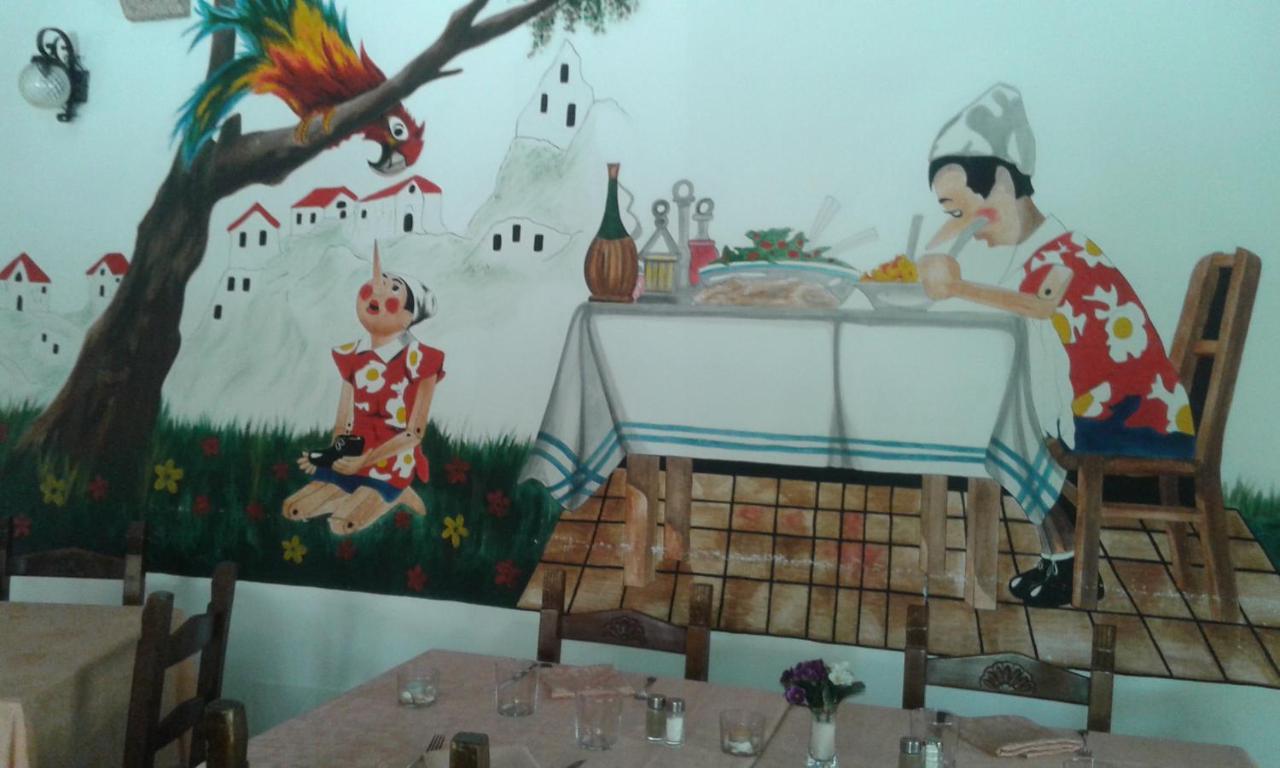 Hotel Pinocchio Arzachena Bagian luar foto