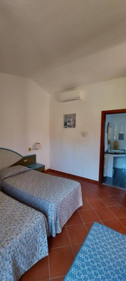 Hotel Pinocchio Arzachena Bagian luar foto