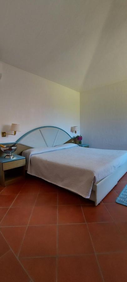 Hotel Pinocchio Arzachena Bagian luar foto