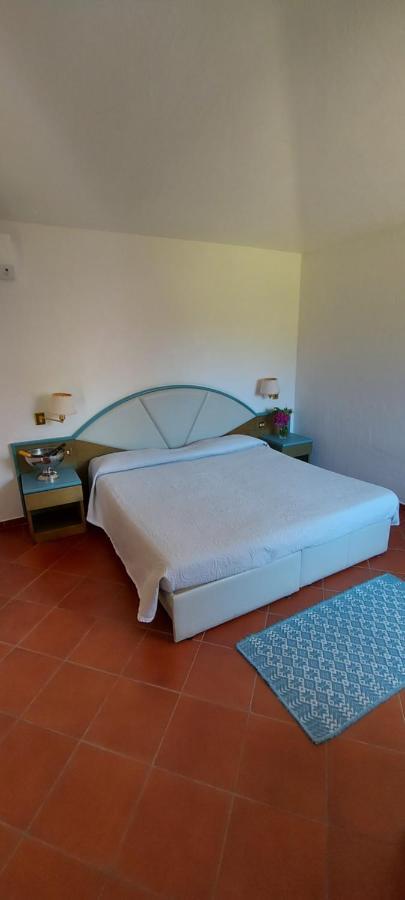 Hotel Pinocchio Arzachena Bagian luar foto