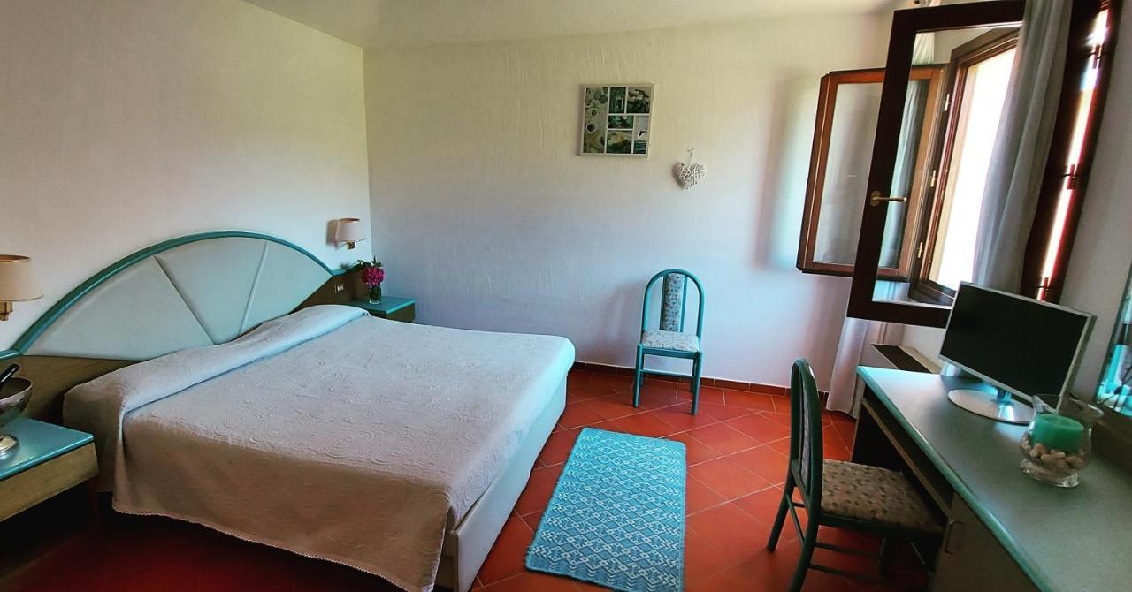Hotel Pinocchio Arzachena Bagian luar foto